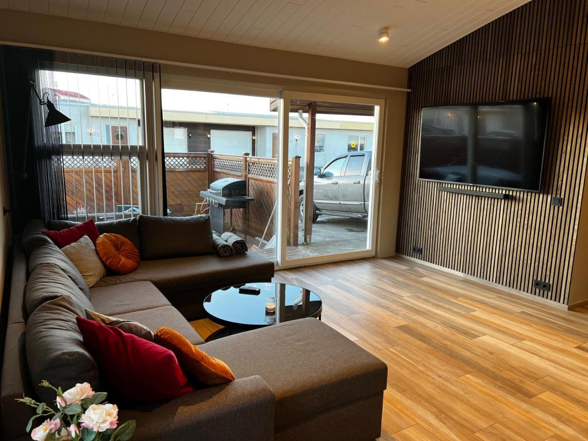 The Lava Bowl Apartment Grindavik Bagian luar foto